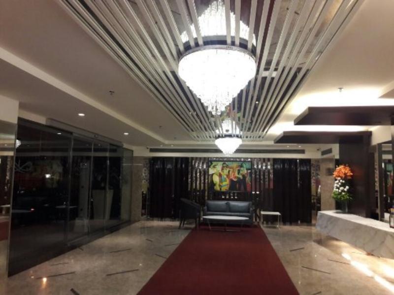 Deventure Sarovar Portico Kapashera, New Delhi Buitenkant foto